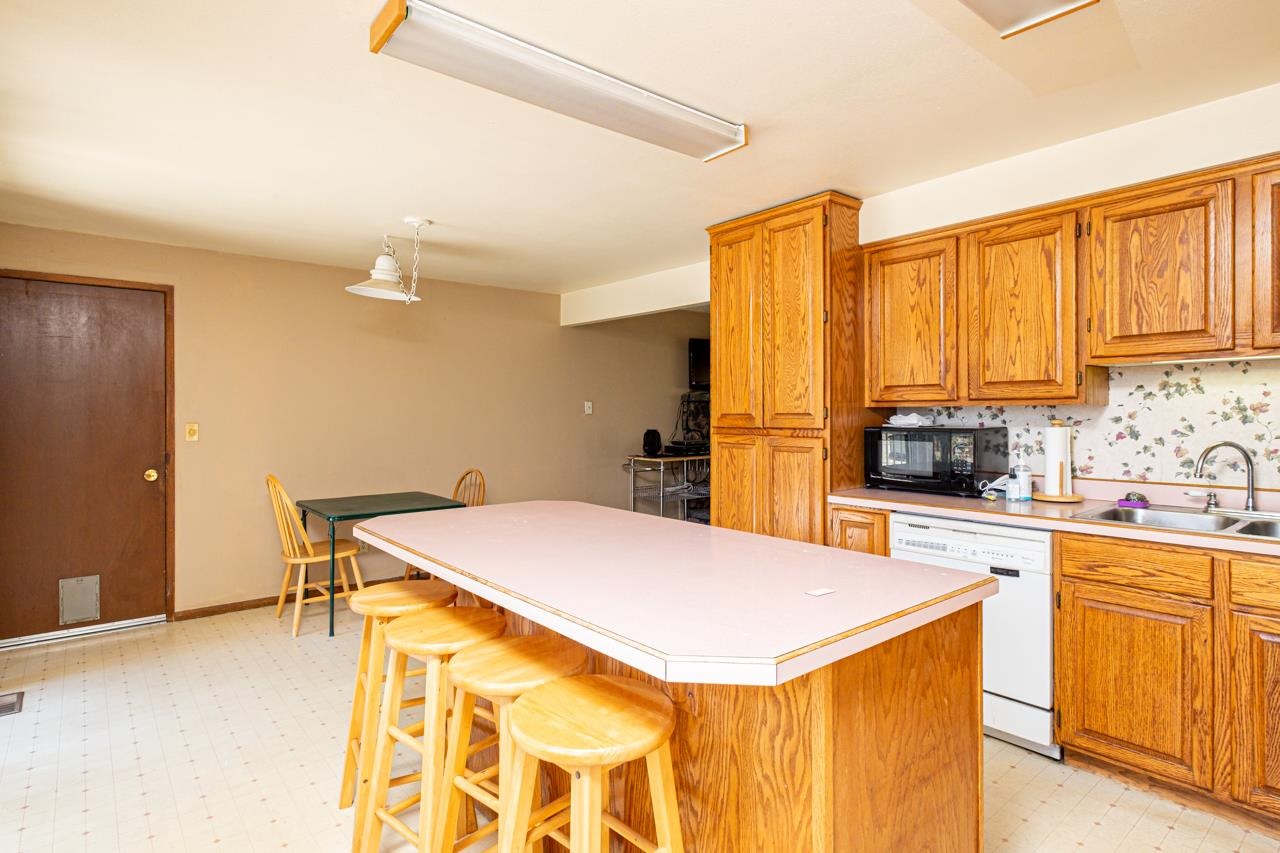 721 South Hodges Road Spokane Valley, WA 99016 - Photo 4 of 18