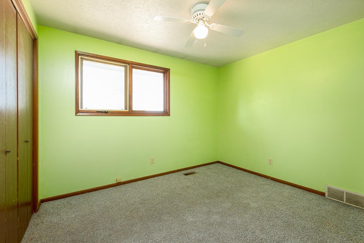 721 South Hodges Road Spokane Valley, WA 99016 - Photo 7 of 18