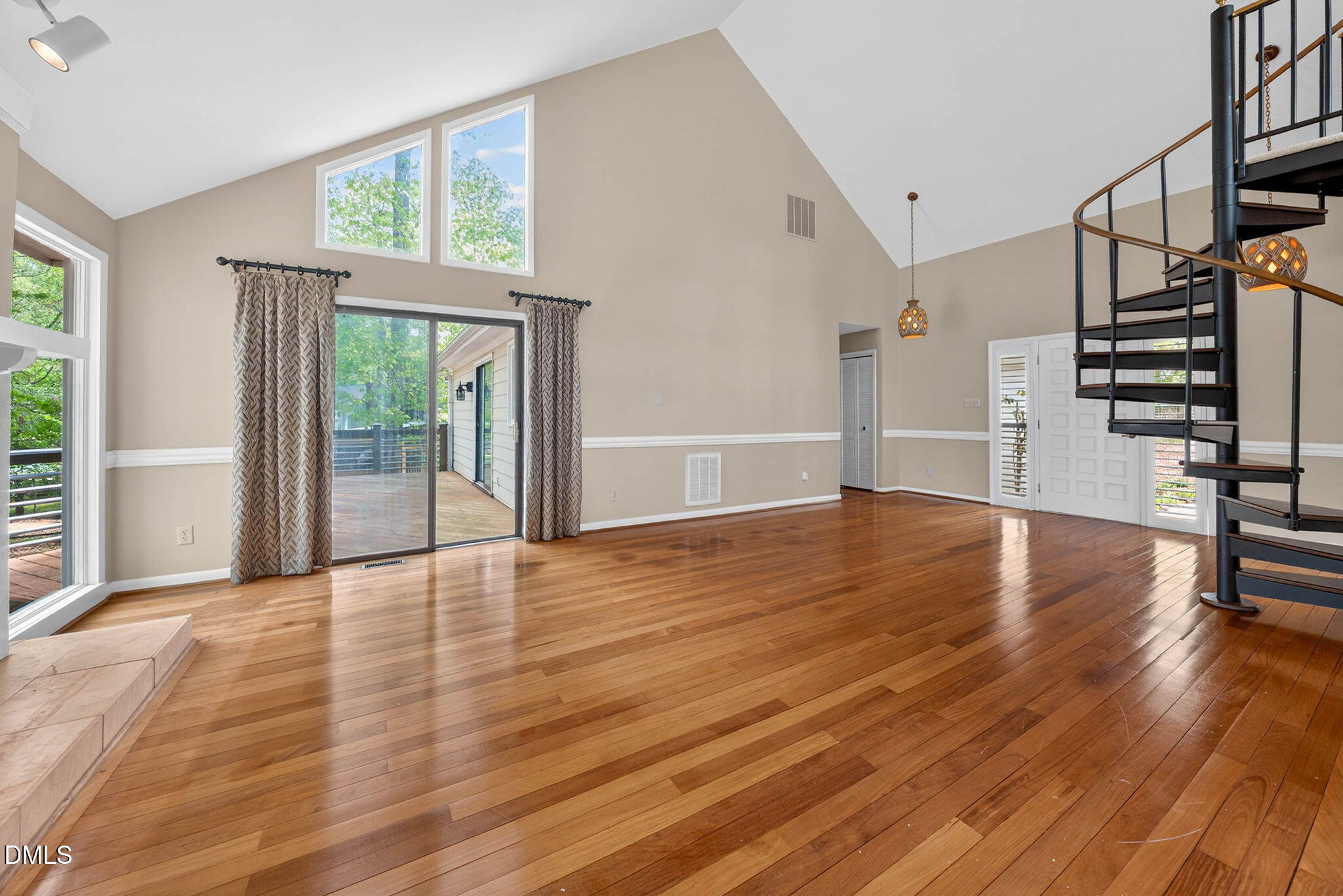 11617 Coachmans Way Raleigh, NC 27614 - Photo 16 of 79 25-web-or-mls-11617 Coachmans Way - 25