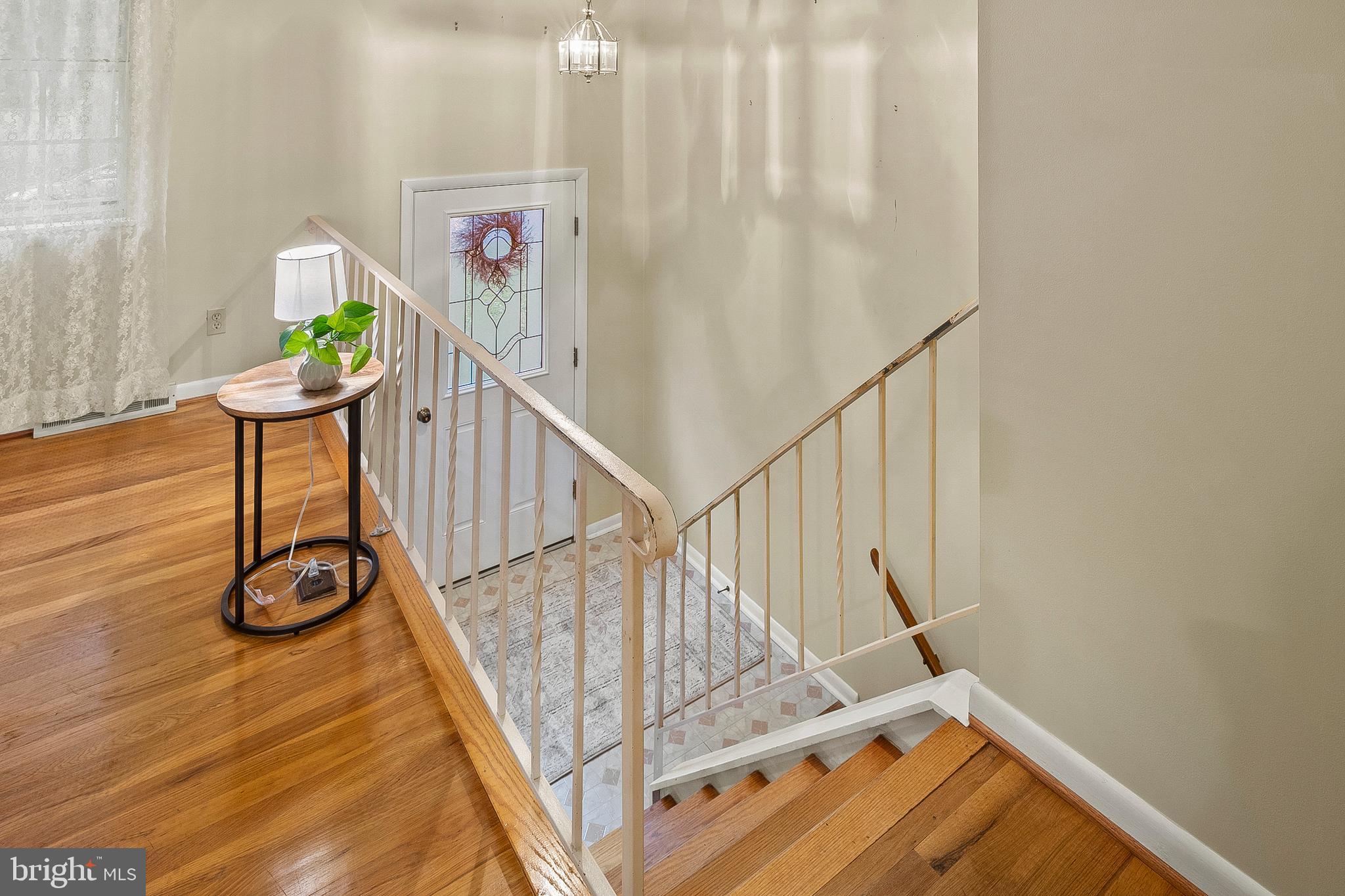 3724 Nile Road Davidsonville, MD 21035 - Photo 17 of 36 Steps to Foyer and Lower Level