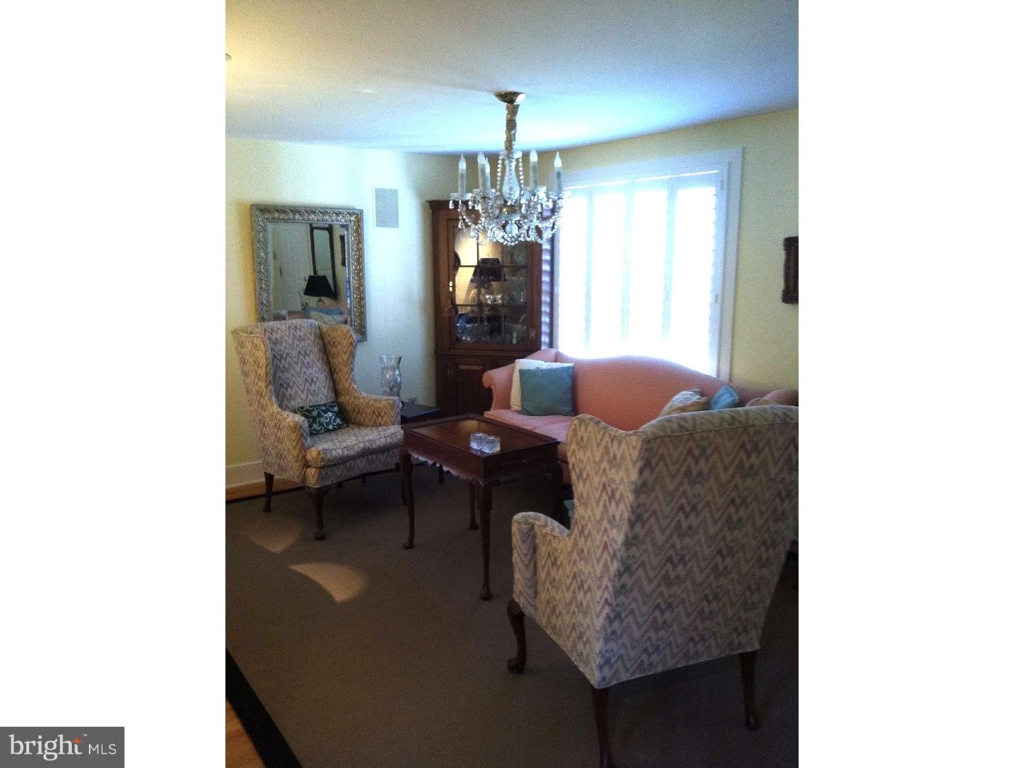 1539 Morstein Road Malvern, PA 19355 - Photo 9 of 25 Living Room