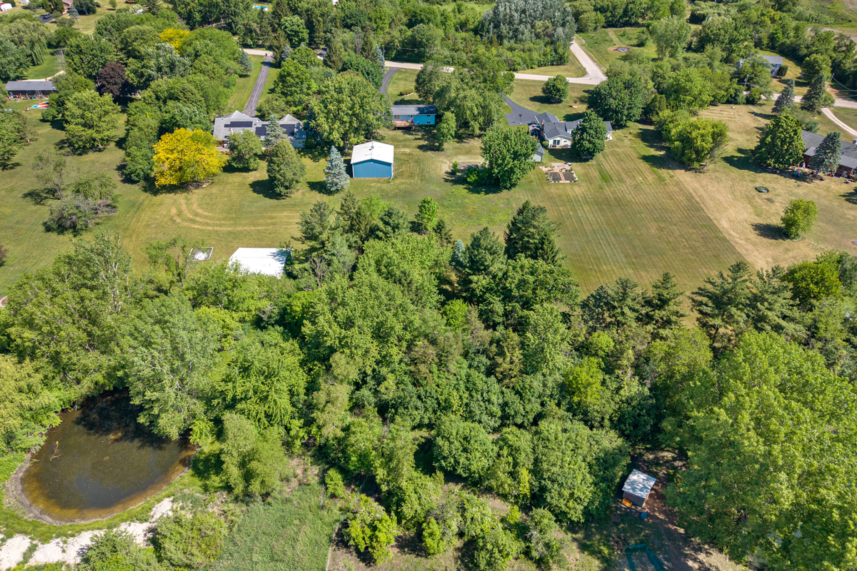 14413 Pleasant Valley Road Woodstock, IL 60098 - Photo 29 of 30