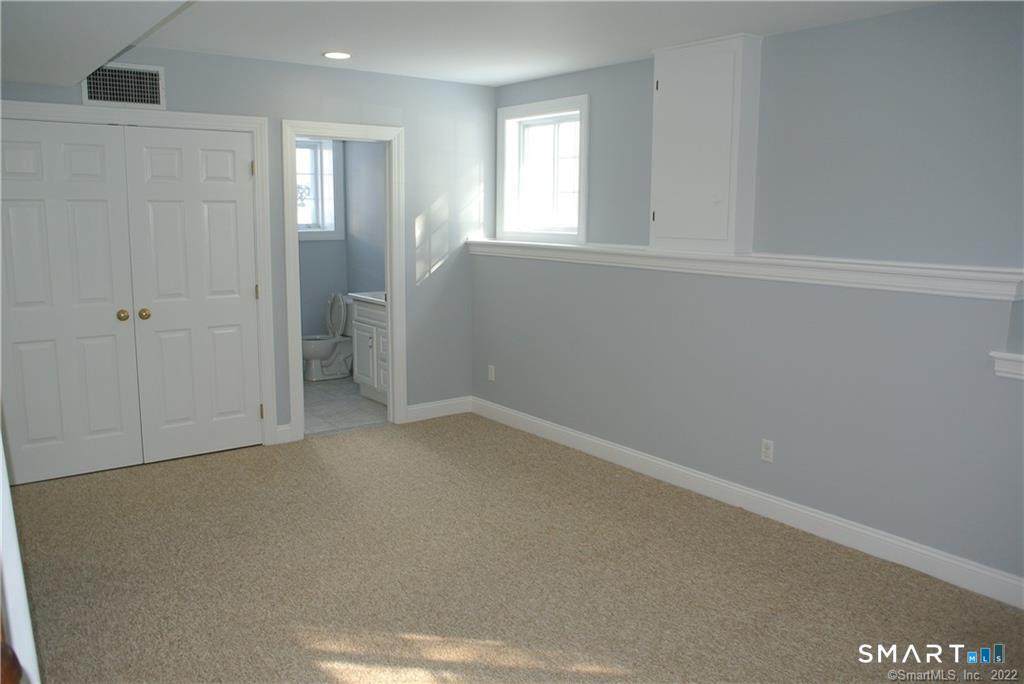 1260 Cutspring Road, Unit 1260 Stratford, CT 06614 - Photo 23 of 26