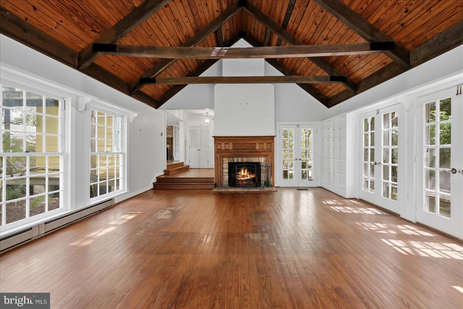 2674 5 Points Road Marshall, VA 20115 - Photo 24 of 72 Great Room w/wood burning Fireplace -Natural Light