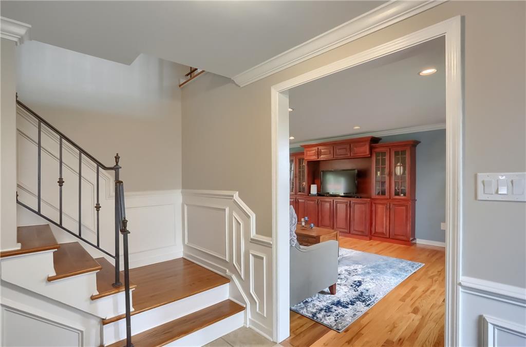 1346 Old Meadow Road Pittsburgh, PA 15241 - Photo 15 of 50 Gallery Image 15
