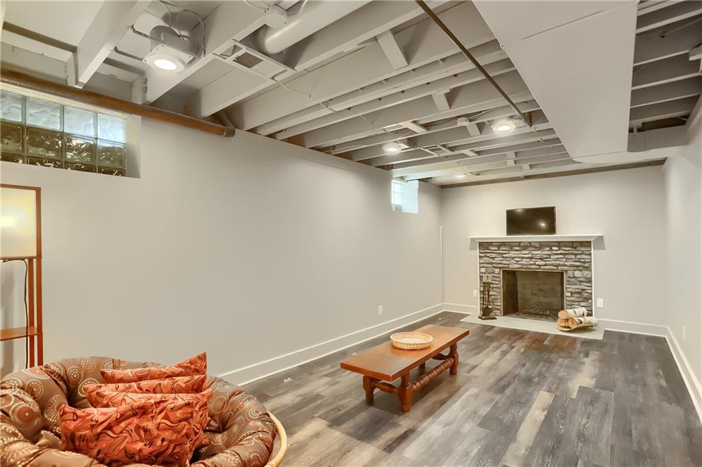 1346 Old Meadow Road Pittsburgh, PA 15241 - Photo 43 of 50 Gallery Image 43