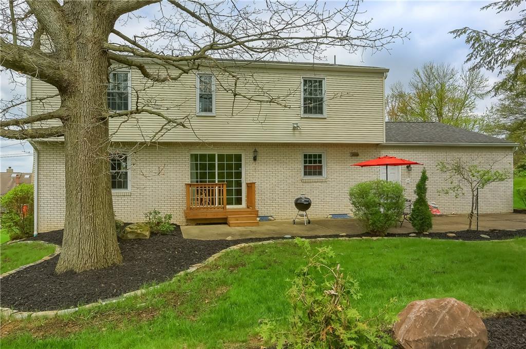 1346 Old Meadow Road Pittsburgh, PA 15241 - Photo 5 of 50 Gallery Image 5