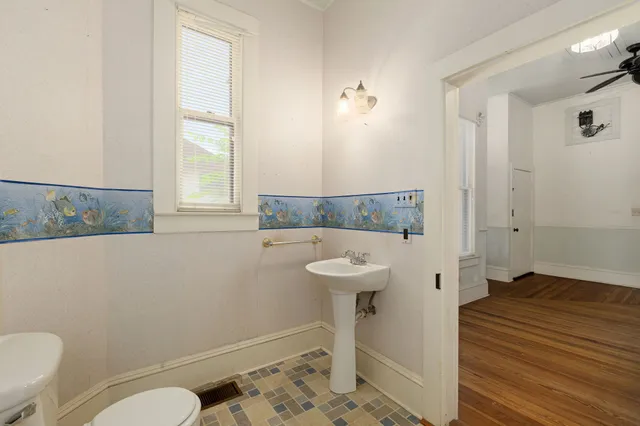 $649,000 | 415 Peabody Street, Brenham, TX 77833