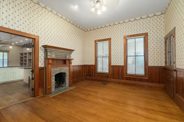 $649,000 | 415 Peabody Street, Brenham, TX 77833