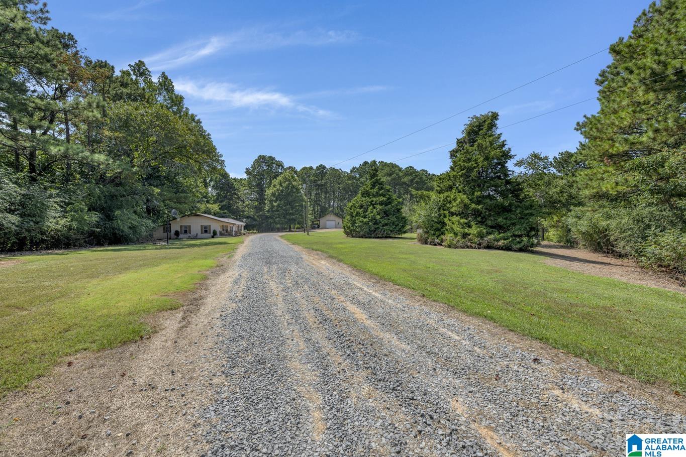 335 Wood Ridge Drive Locust Fork, AL 35097 - Photo 5 of 33