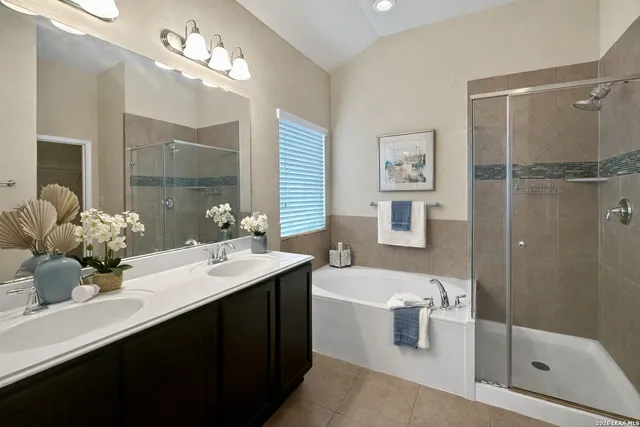 $289,900 | 851 Noel Forest, New Braunfels, TX 78130