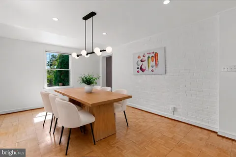 $1,450,000 | 6023 Walhonding Road, Bethesda, MD 20816