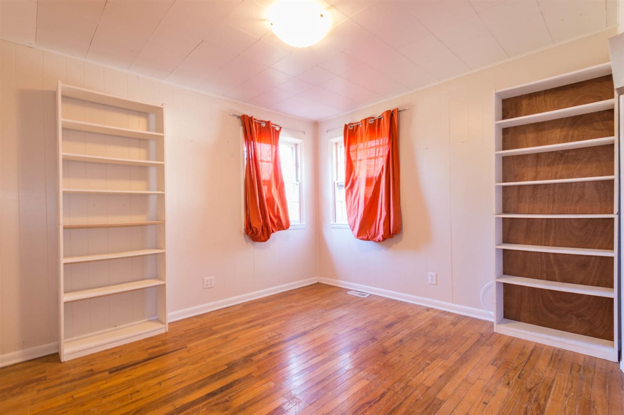 2208 West Arlington Road Bloomington, IN 47404 - Photo 9 of 12 Gallery Image 9