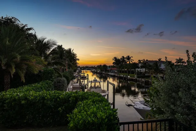 $5,595,000 | 10 Harbour Drive South, Ocean Ridge, FL 33435