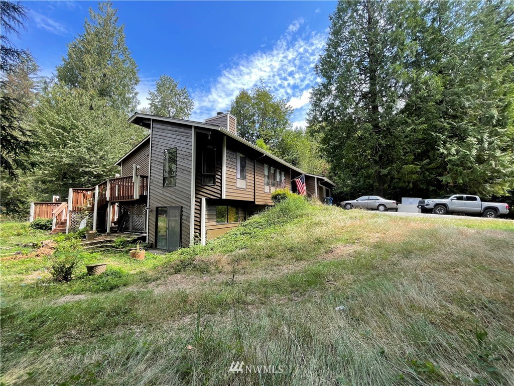 14518 Tiger Mountain Road Southeast Issaquah, WA 98027 - Photo 2 of 5 Gallery Image 2
