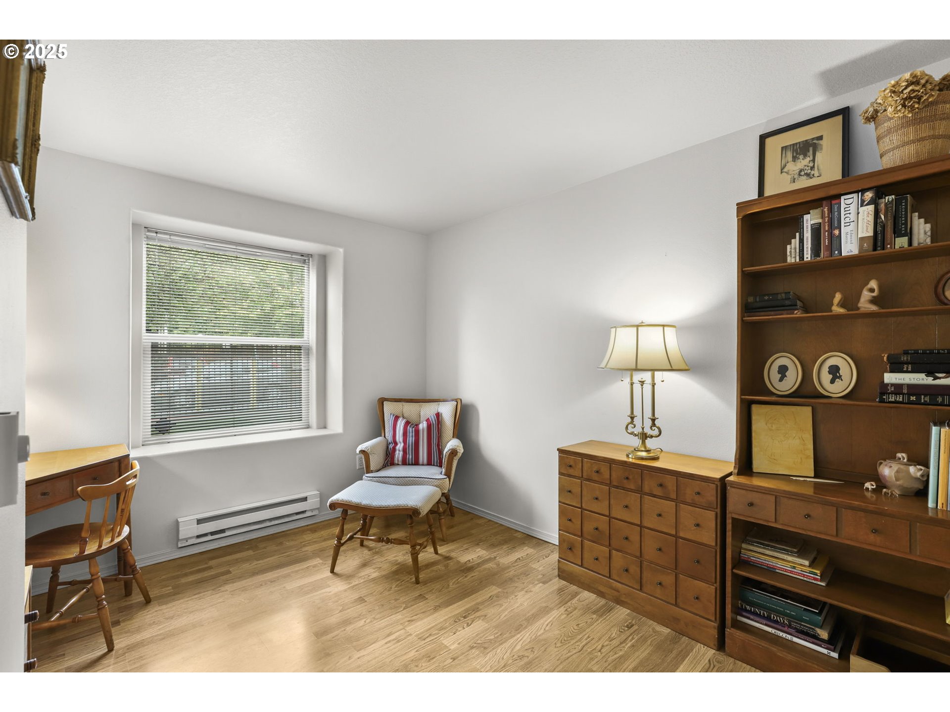 4606 West Powell Boulevard, Unit 162 Gresham, OR 97030 - Photo 24 of 40 Bedroom