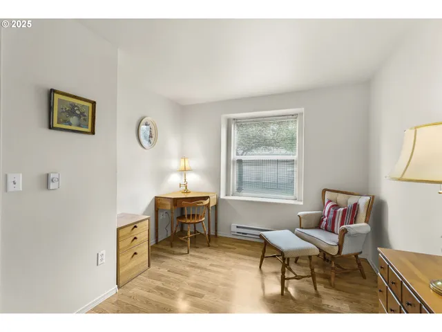 $268,000 | 4606 West Powell Boulevard, Unit 162, Gresham, OR 97030