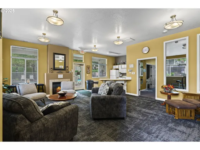 $268,000 | 4606 West Powell Boulevard, Unit 162, Gresham, OR 97030