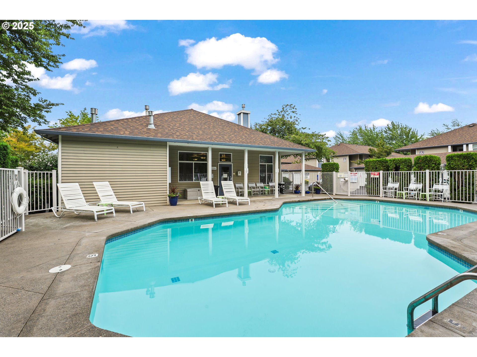 4606 West Powell Boulevard, Unit 162 Gresham, OR 97030 - Photo 40 of 40 Community Pool