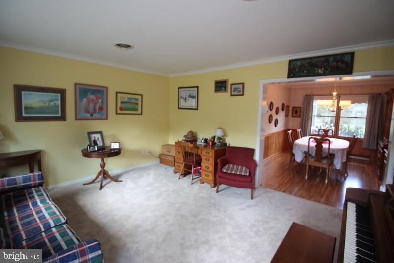503 Decatur Place Easton, MD 21601 - Photo 11 of 39 Living room