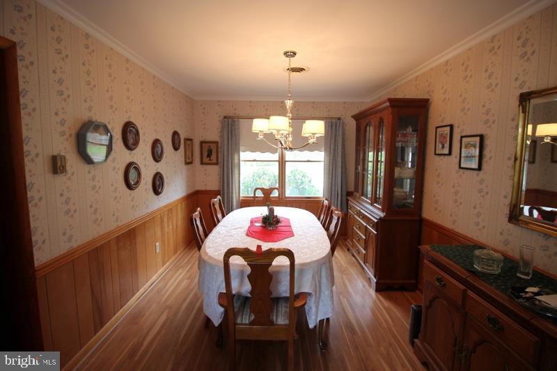503 Decatur Place Easton, MD 21601 - Photo 12 of 39 Dining room