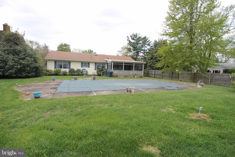 503 Decatur Place Easton, MD 21601 - Photo 32 of 39 Rear looking over pool