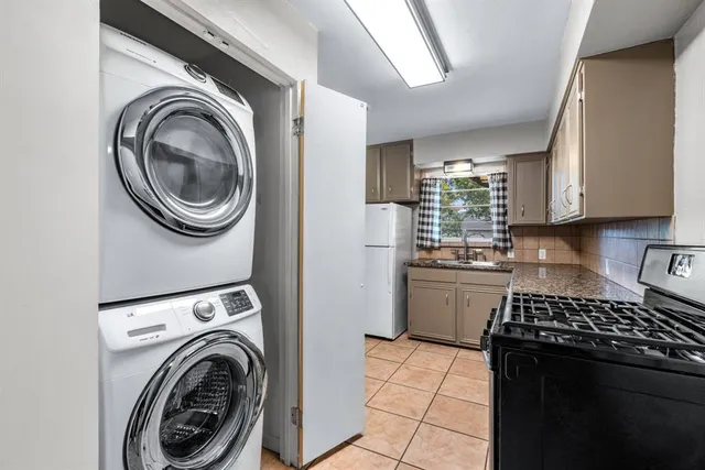 $2,795 | 704 Downing Drive, Richardson, TX 75080