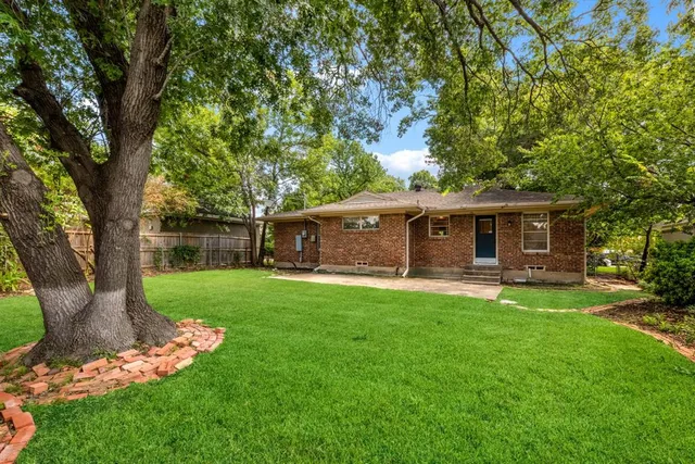 $2,795 | 704 Downing Drive, Richardson, TX 75080