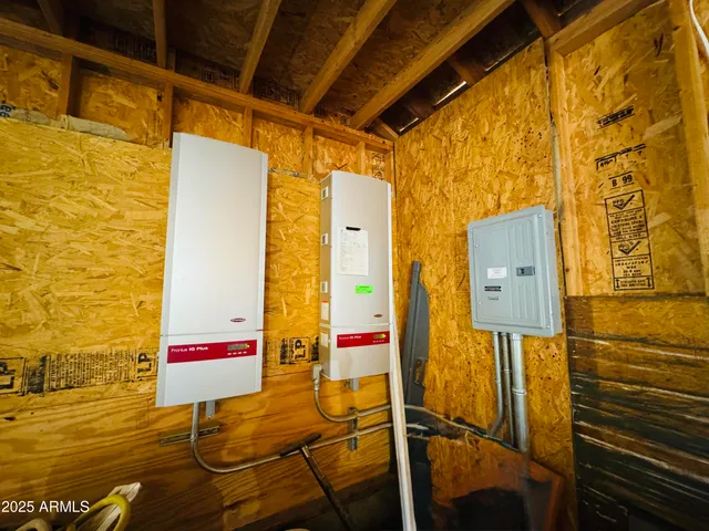 $1,149,900 | 2640 Spoonbill Drive, Happy Jack, AZ 86024