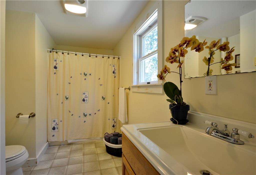 31 Georges Road Orland, ME 04472 - Photo 20 of 31 Lovely Master Bathroom.