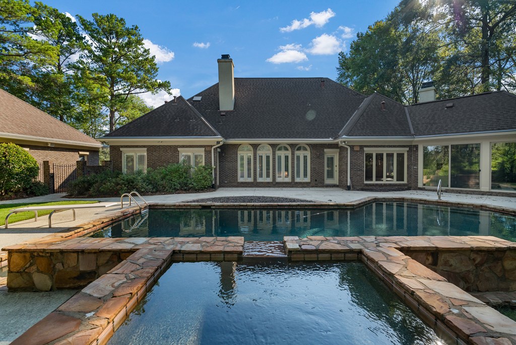 7249 Leighton Road Columbus, GA 31904 - Photo 34 of 52 Salt Water pebble tech pool