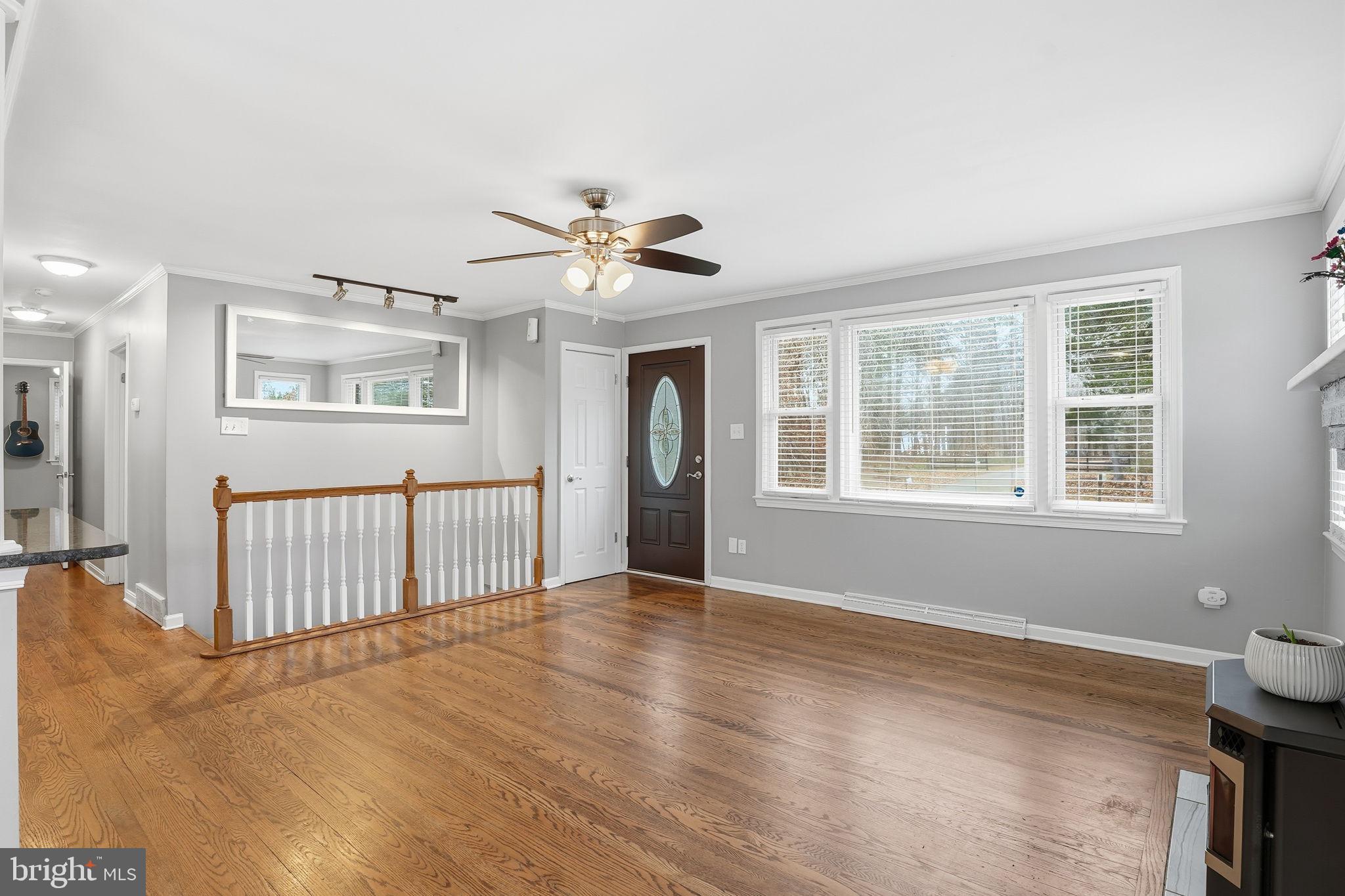 16402 Baden Naylor Road Brandywine, MD 20613 - Photo 6 of 37 a view of an empty room with a window