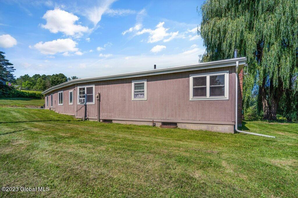32 Buck Road Brunswick, NY 12180 - Photo 21 of 38 021-32-buck-road-troy-ny-usa-021_m