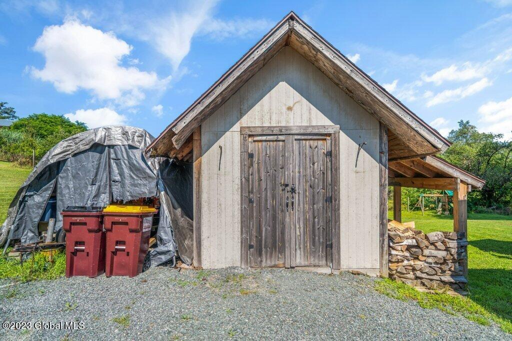32 Buck Road Brunswick, NY 12180 - Photo 23 of 38 022-32-buck-road-troy-ny-usa-019_m
