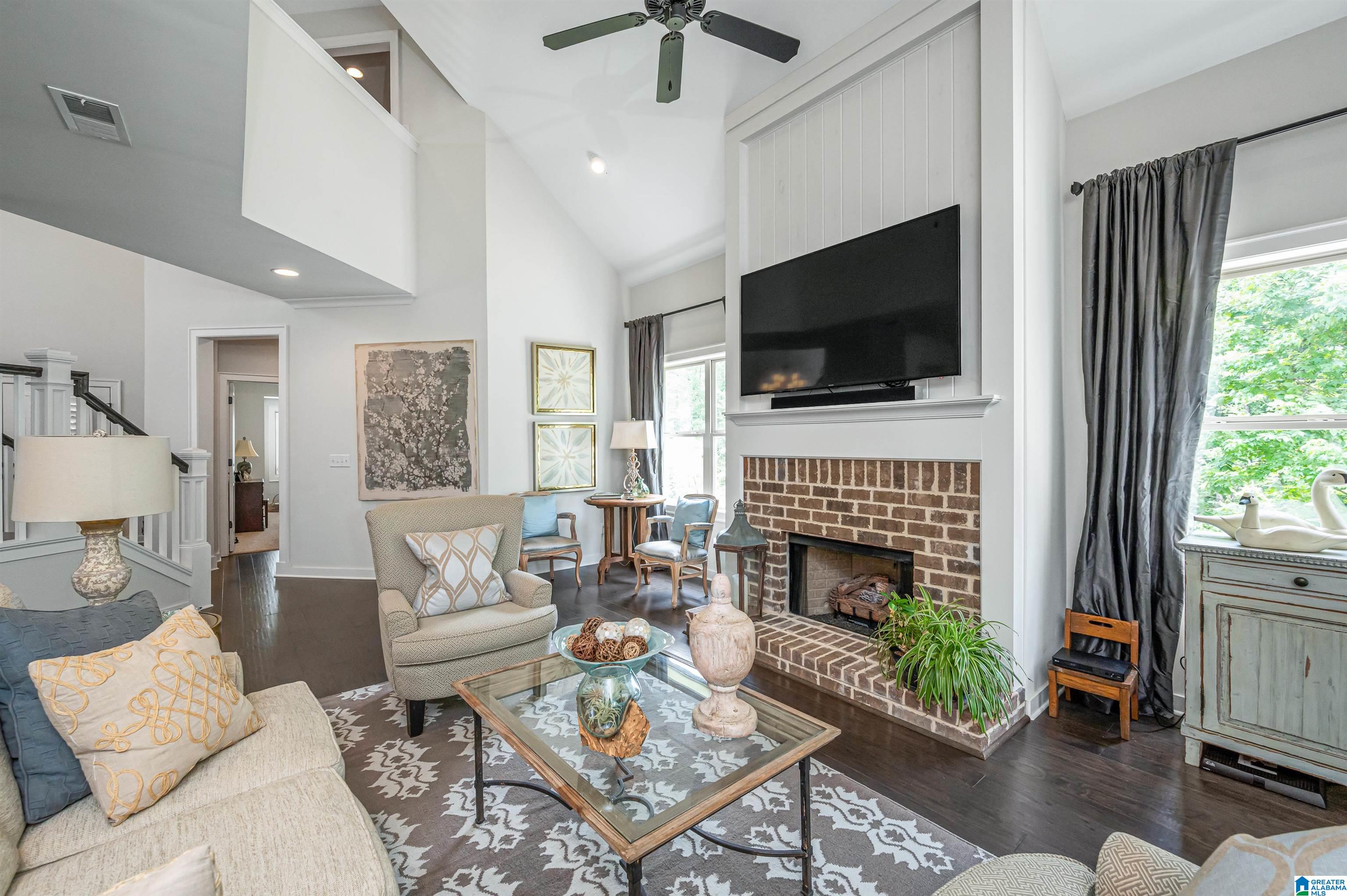 2468 Montauk Road Birmingham, AL 35226 - Photo 4 of 37
