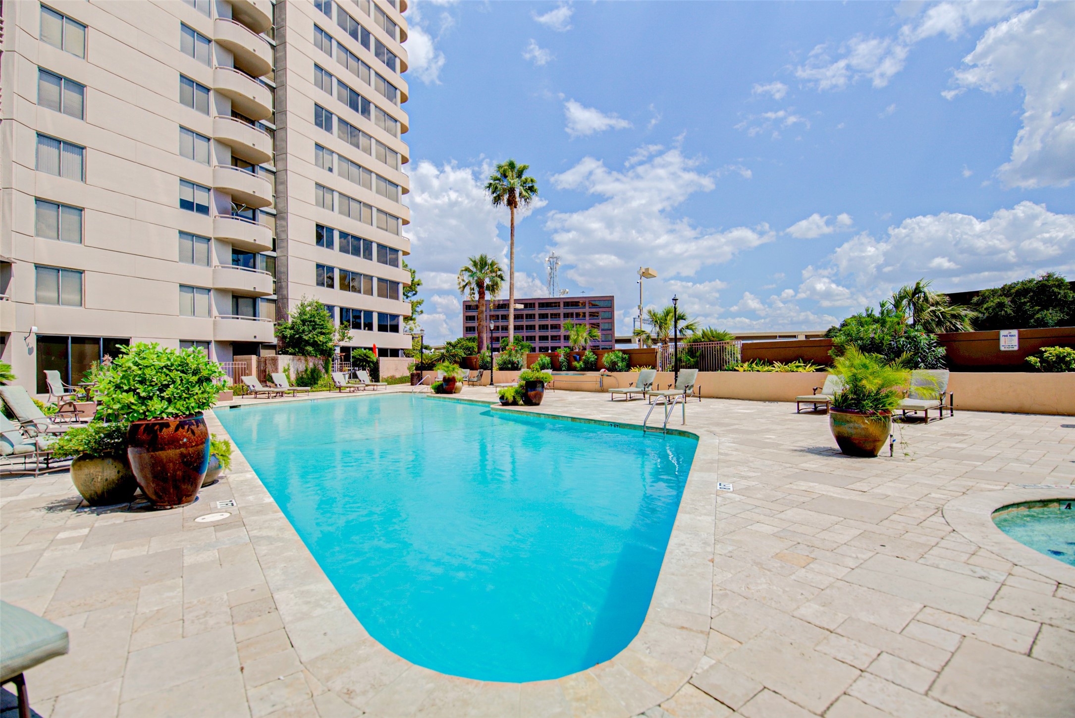 3525 Sage Road, Unit 407 Houston, TX 77056 - Photo 39 of 45