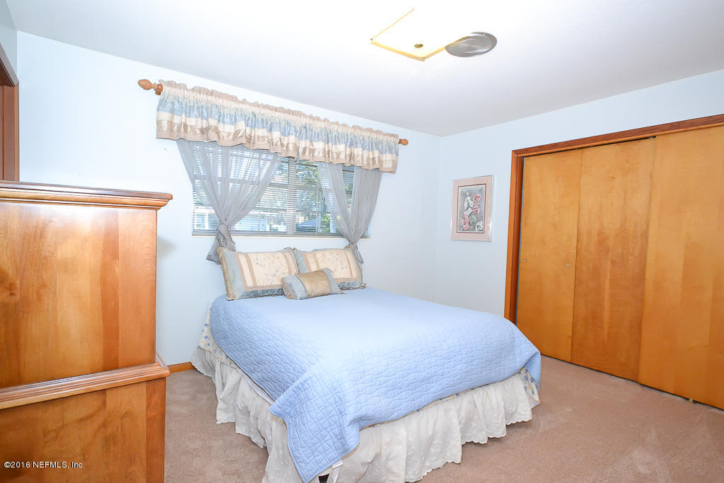 6170 Bartram Road Jacksonville, FL 32216 - Photo 12 of 26 Master bedroom