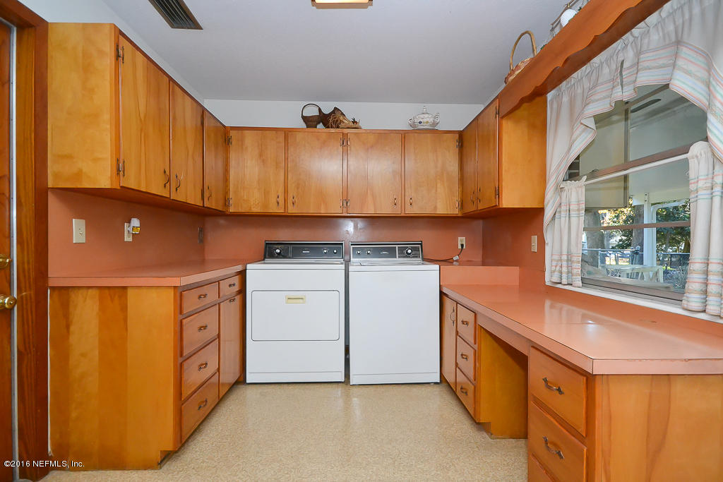 6170 Bartram Road Jacksonville, FL 32216 - Photo 18 of 26 Laundry room