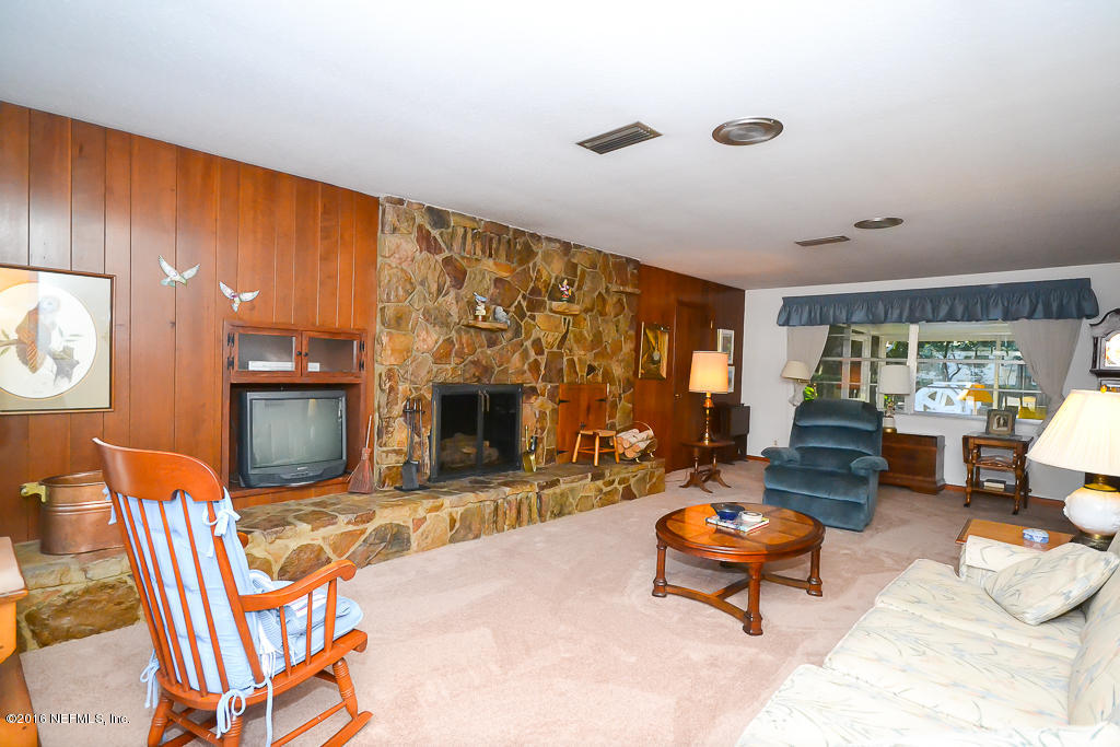 6170 Bartram Road Jacksonville, FL 32216 - Photo 8 of 26 Living Room View 2