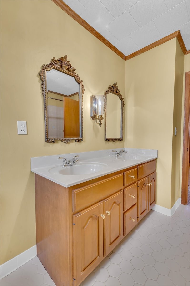 1867 Shellsford Road McMinnville, TN 37110 - Photo 13 of 23