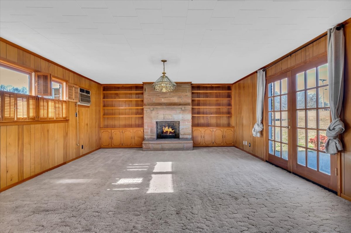 1867 Shellsford Road McMinnville, TN 37110 - Photo 4 of 23