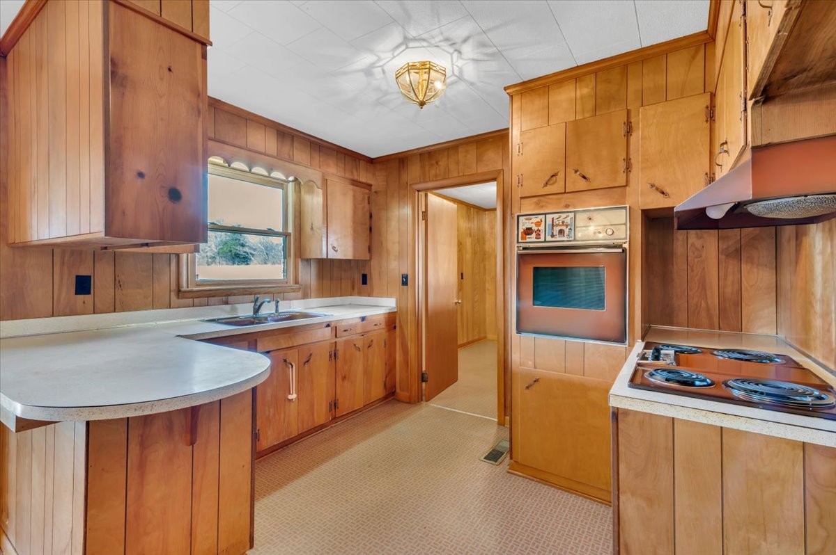 1867 Shellsford Road McMinnville, TN 37110 - Photo 7 of 23