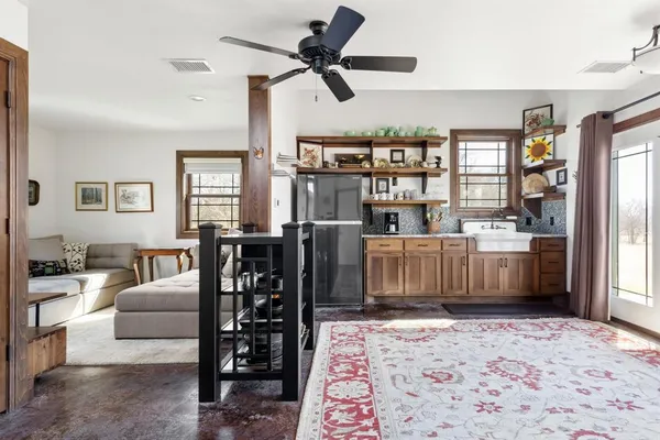 $3,399,000 | 1818 County Road 1151, Cumby, TX 75433