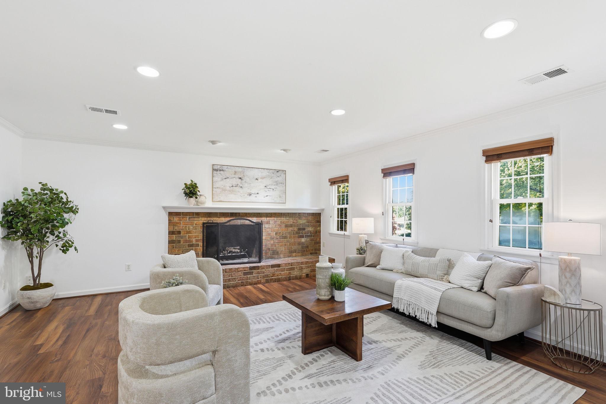 2423 Rocky Branch Road Vienna, VA 22181 - Photo 25 of 46 Rec Room