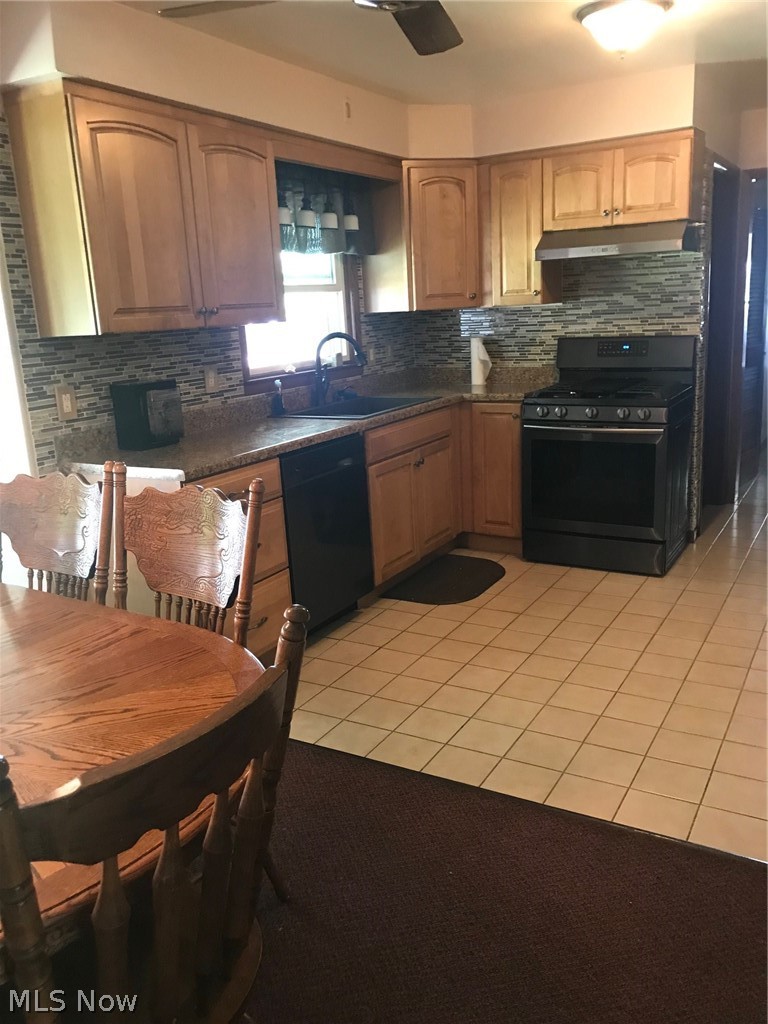 6099 Merwin Chase Road Brookfield, OH 44403 - Photo 4 of 23 Gallery Image 4