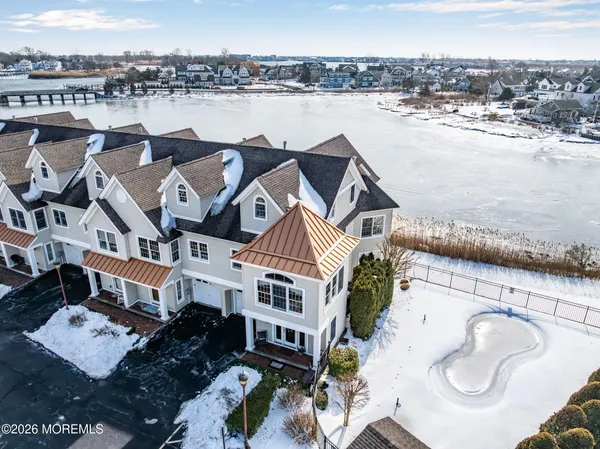$1,485,000 | 10 Waters Edge, Brielle, NJ 08730