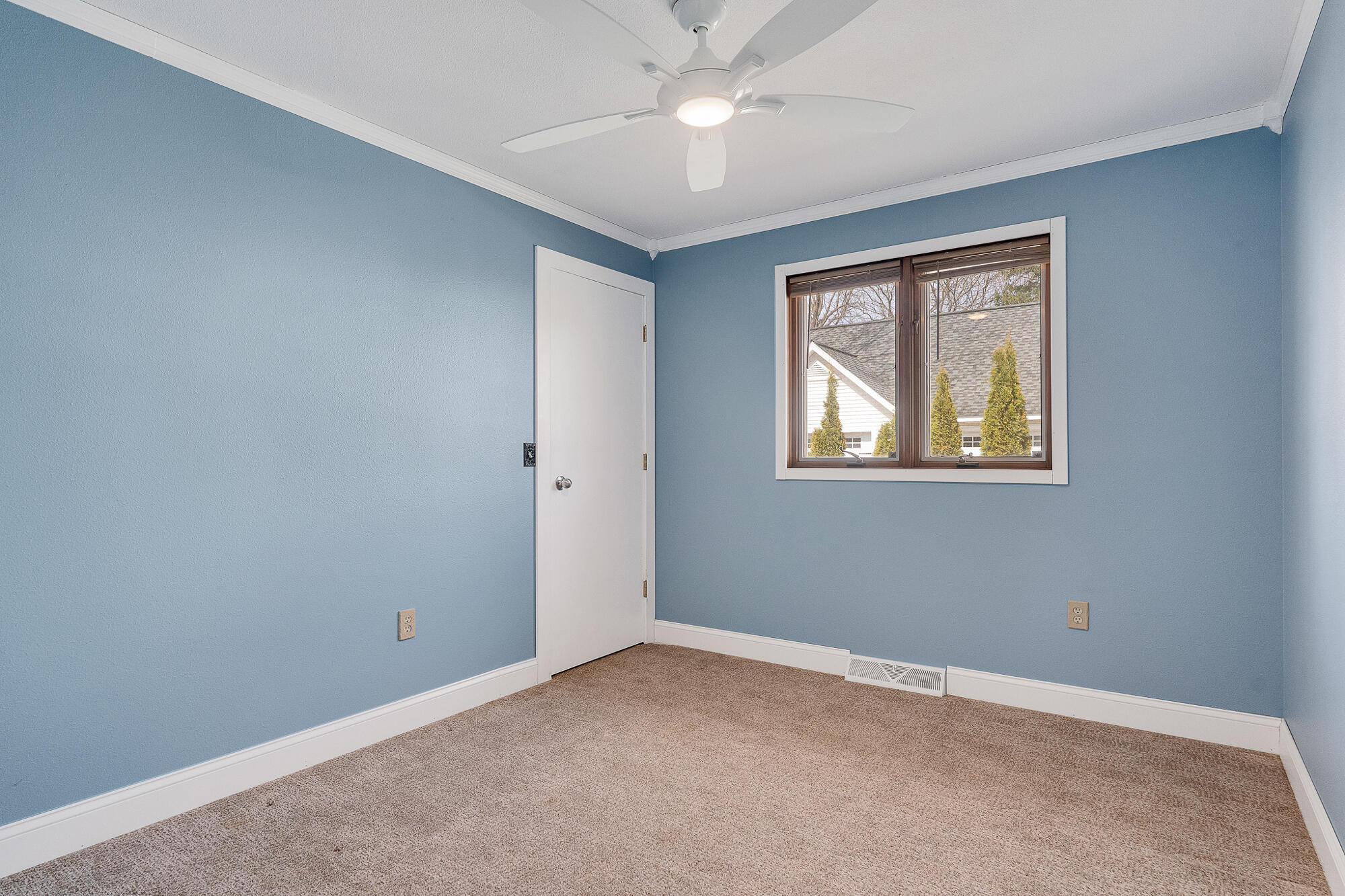 306 Pine Street Pepin, WI 54759 - Photo 13 of 33 21__dsc0045