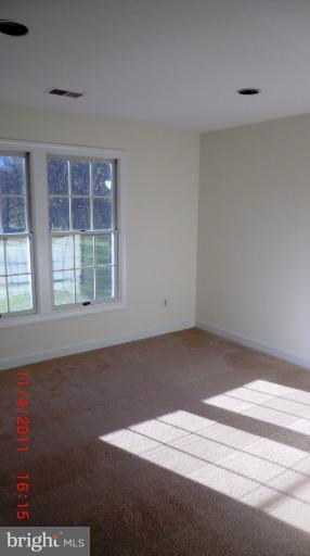 19830 Falling Spring Court Gaithersburg, MD 20882 - Photo 12 of 14 Bedroom