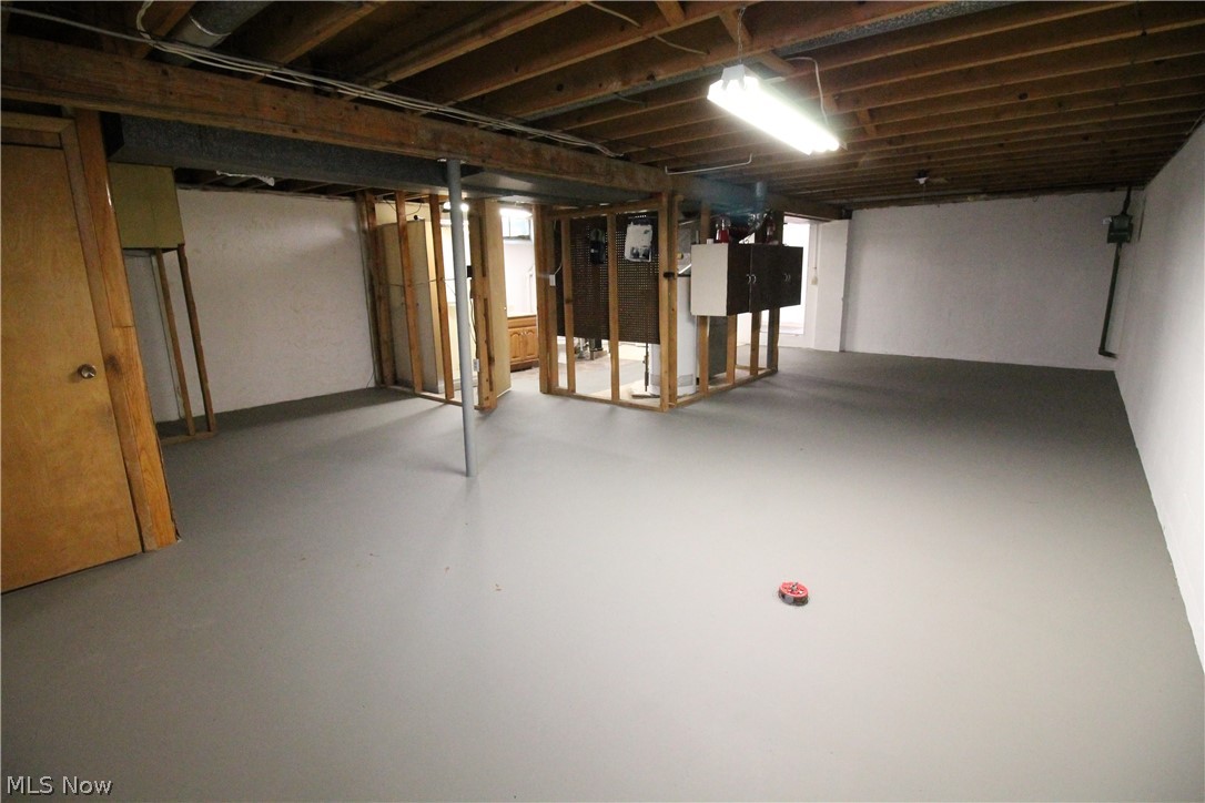 620 Caine Road Akron, OH 44312 - Photo 12 of 20 Gallery Image 12
