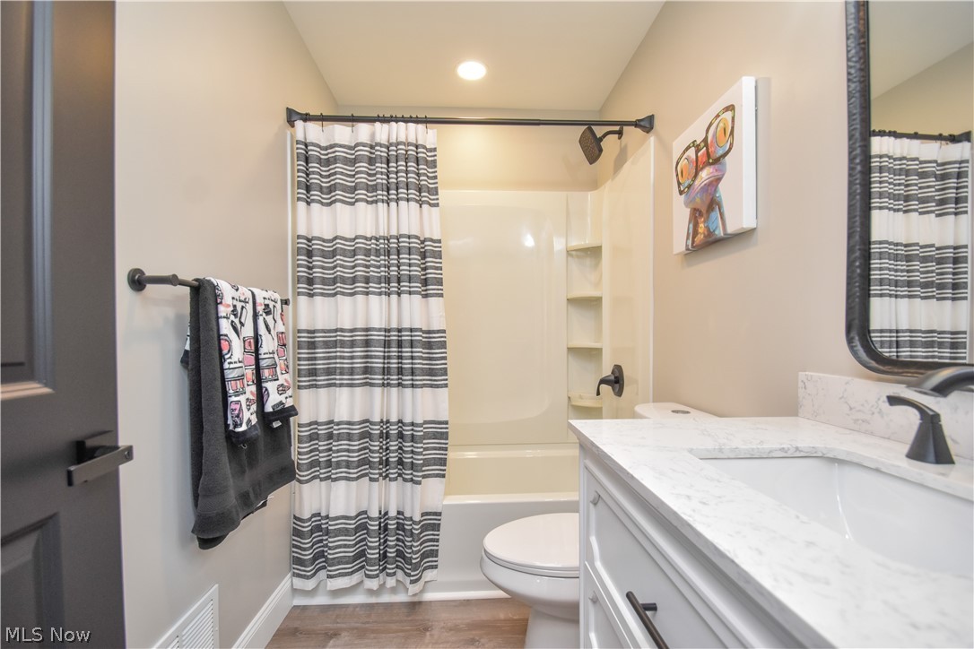 359 Wilson Street Struthers, OH 44471 - Photo 13 of 45 Gallery Image 13